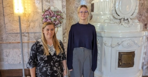 Aulendorf, Ausbildungsstart für zwei junge Frauen bei der Stadt Aulendorf