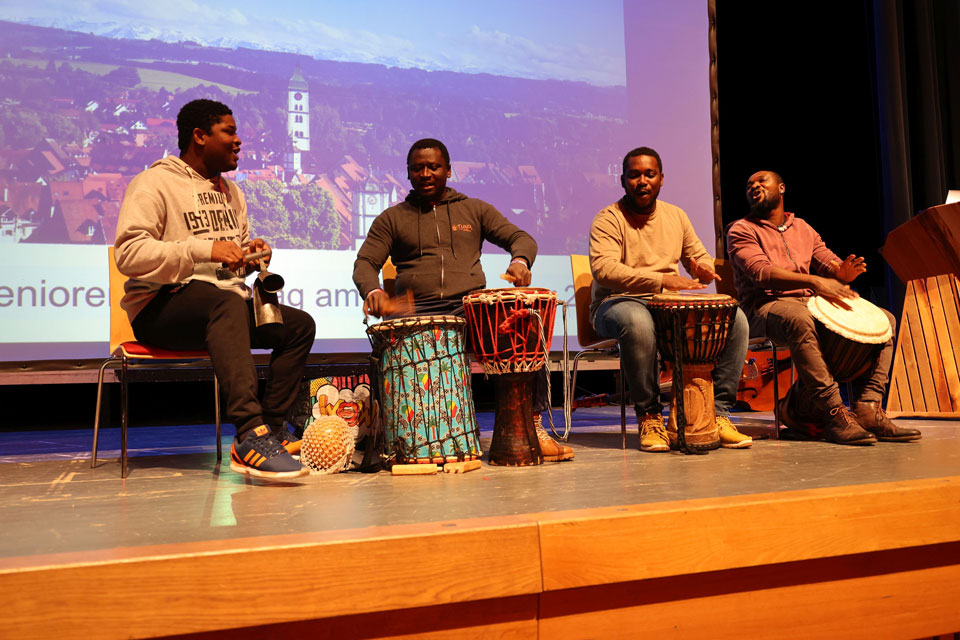 Die togoische Trommlergruppe Utbw eV. (Union des Togolais de BADEN-WÜRTTEMBERG E. V.).